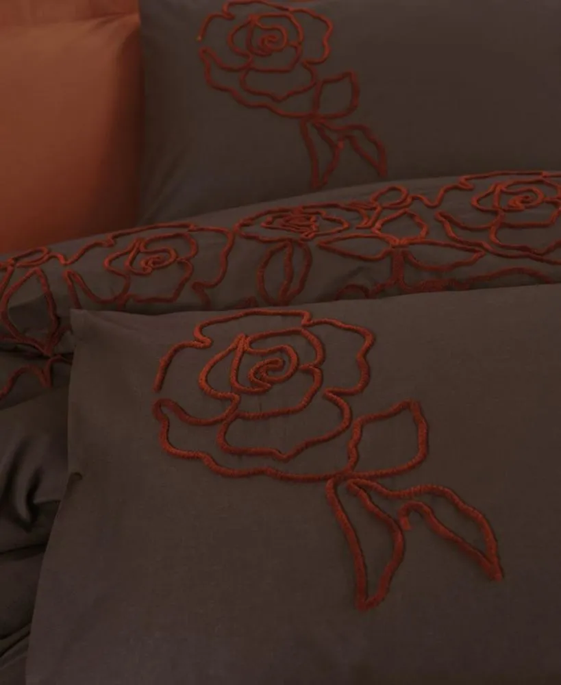 Double Bed Set Embroidery Rosen (Tile Red)[2].webp