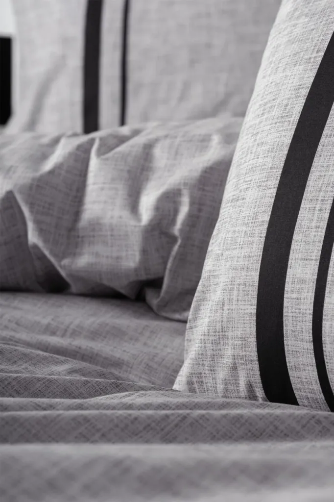 Double Bed Set Plain Bitter Grey-Black[2].webp