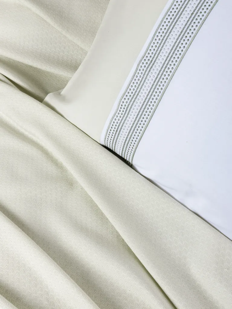 Lusso Bamboo Double Bedspread Set Lessy Green[3].webp