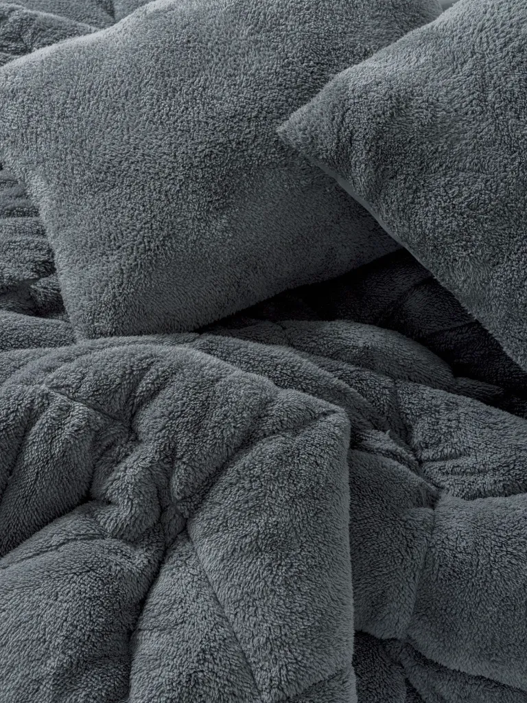 Double Plush Duvet Set Gray[3].webp