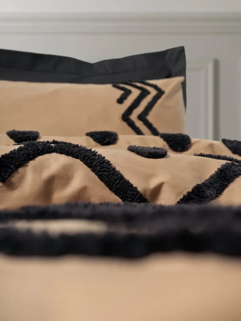 Double Sheet Set Puff Embroidery Ranforce - Elio Copper-Black[3].webp