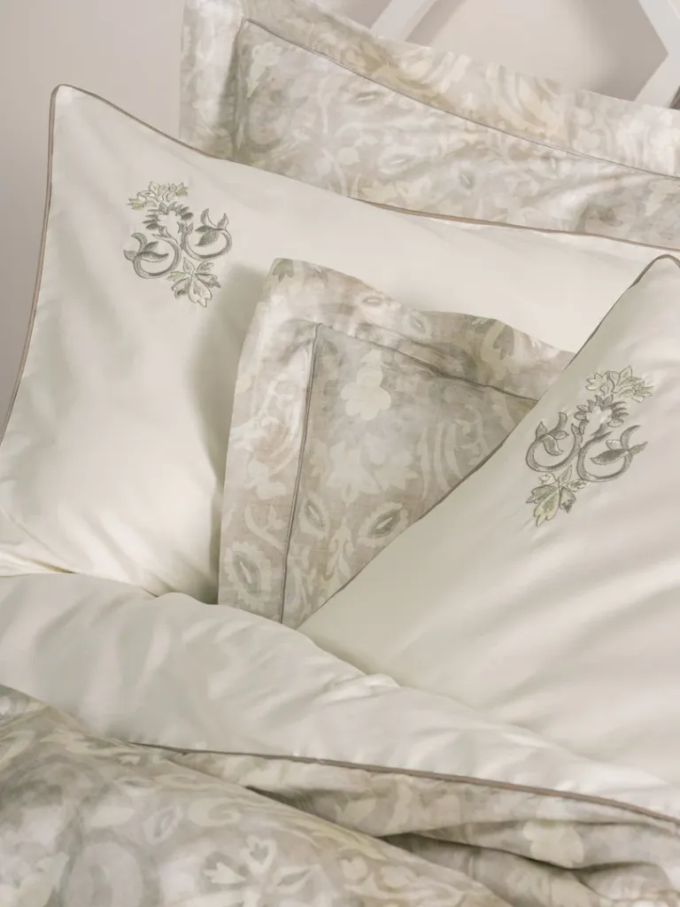 Elite Satin Double Duvet Cover Set Beatrix Beige[3].webp
