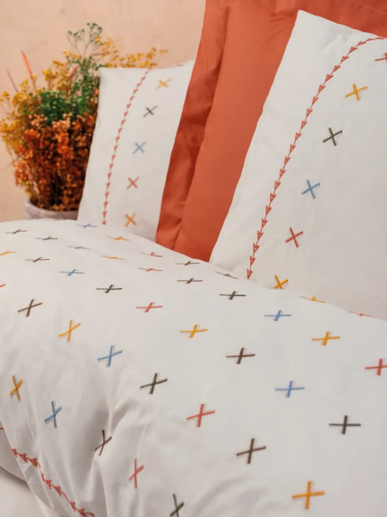 Embroidered Ranforce Double Duvet Cover Set Joli Tile Red[2].webp