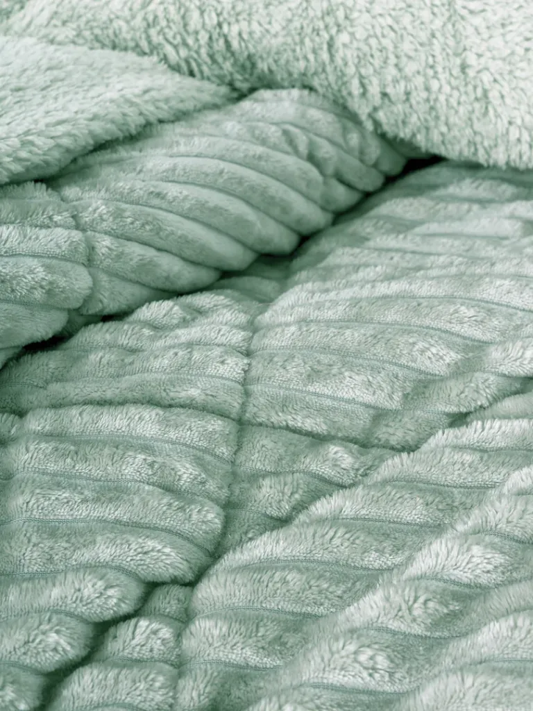 Wave Double Quilt Sage Green[2].webp