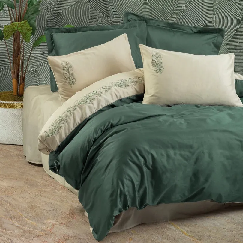 [600018696] Brode Satin Double Duvet Cover Set Andy Green