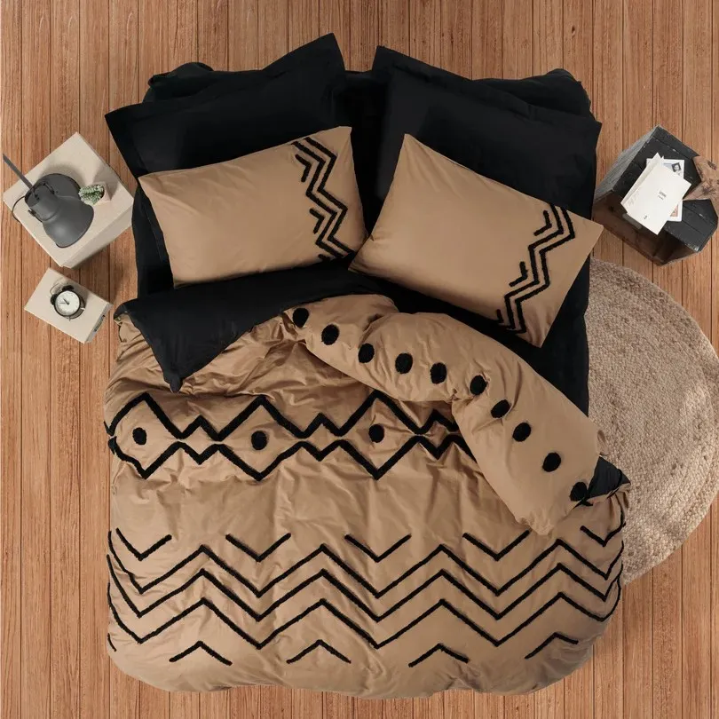 [600018805] Double Sheet Set Puff Embroidery Ranforce - Elio Copper-Black