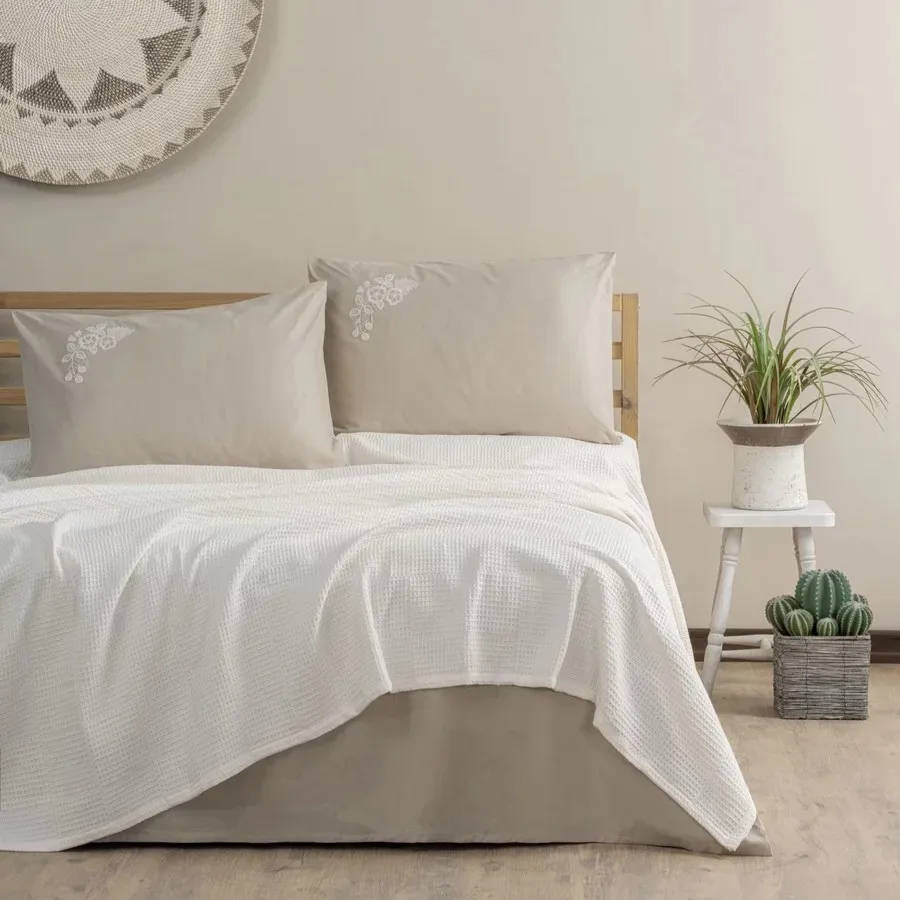 [600018893] Cadis Cream Spin Double Bedding Set