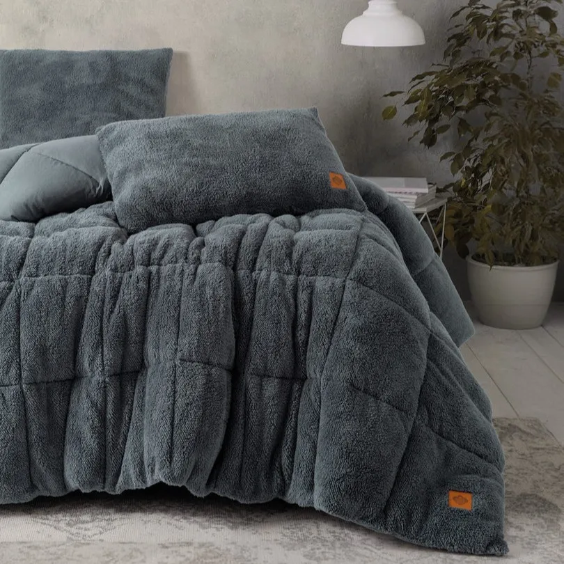 [60001800719] Double Plush Duvet Set Gray