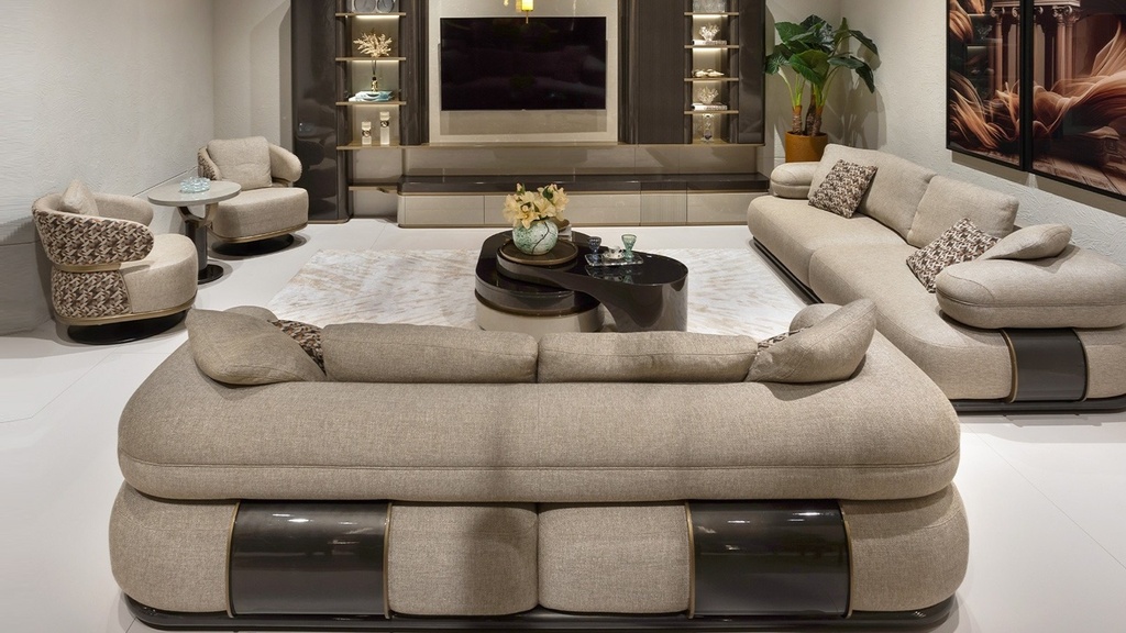 REGINA LIVING COLLECTION